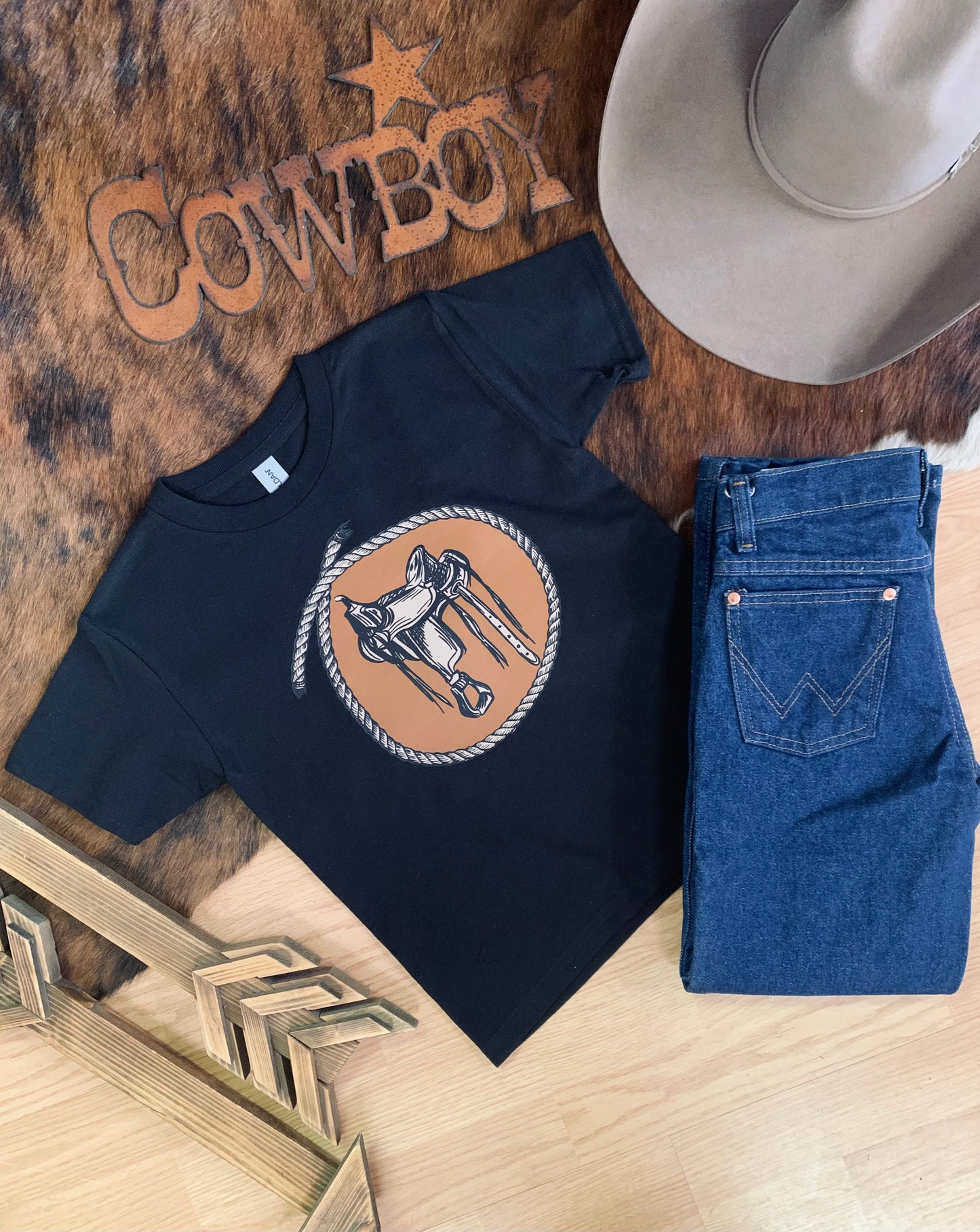 Saddle Tee- Youth