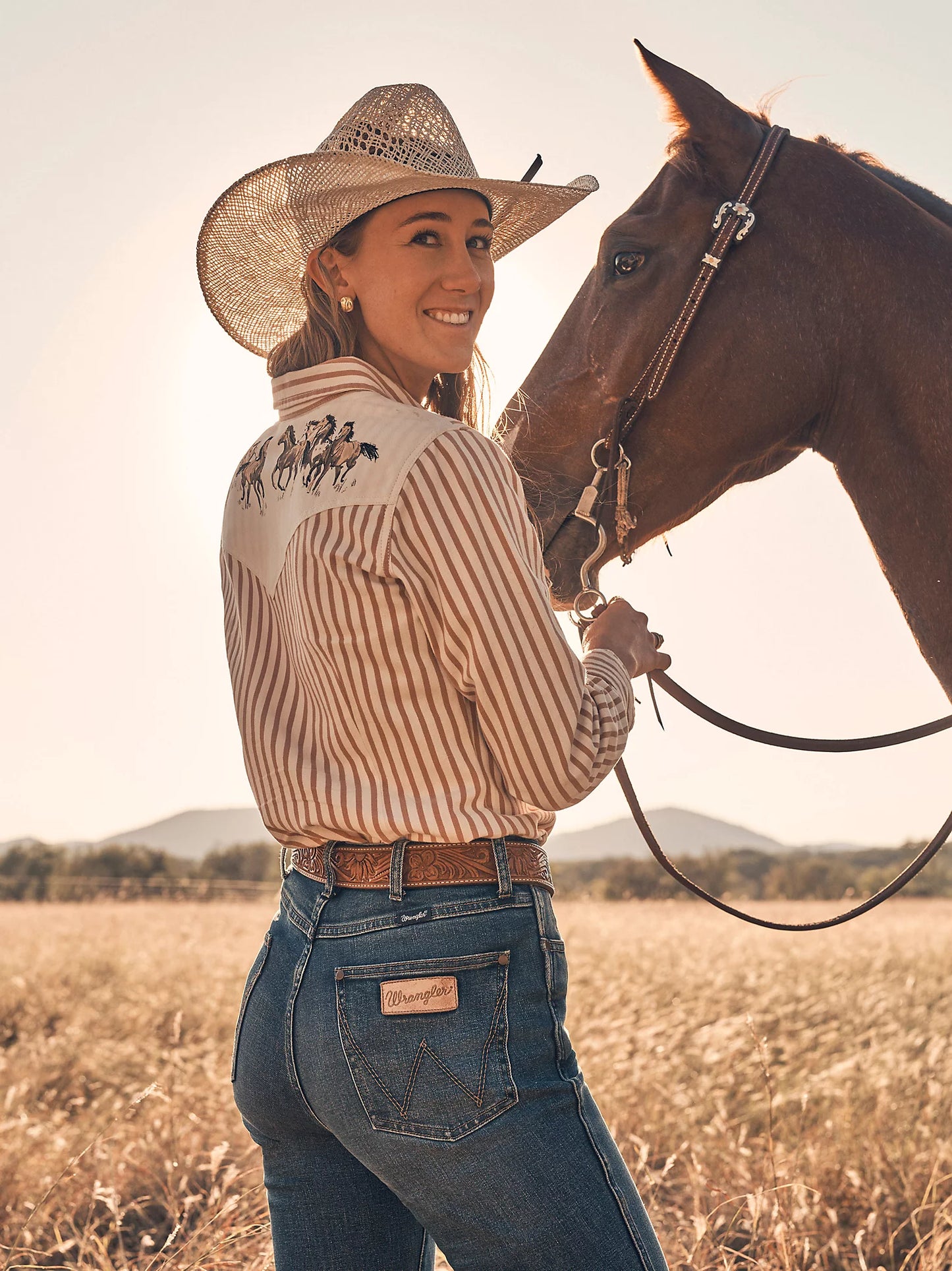 Wrangler Ladies Wild Horses Long Sleeve Western Shirt