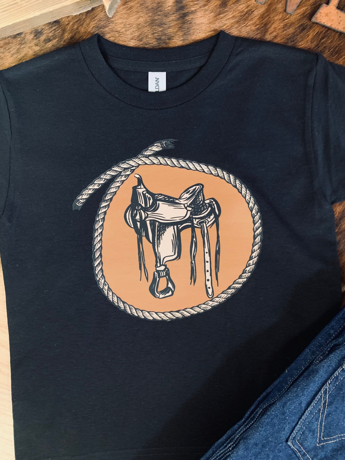 Saddle Tee- Youth
