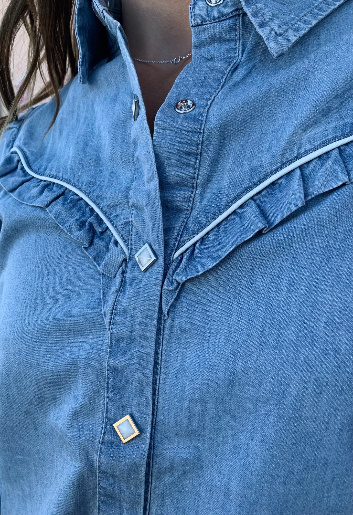 Rowdy Ruffles L/S Denim Top - Light