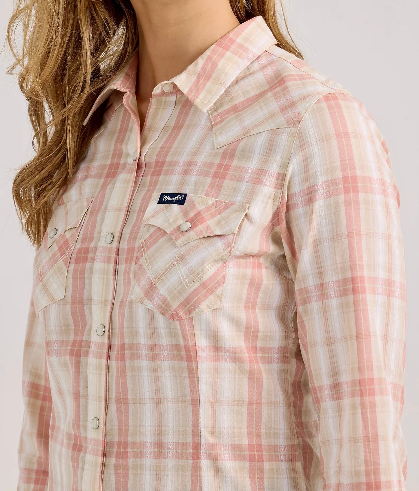Women’s Wrangler Plaid Western Snap Shirt
