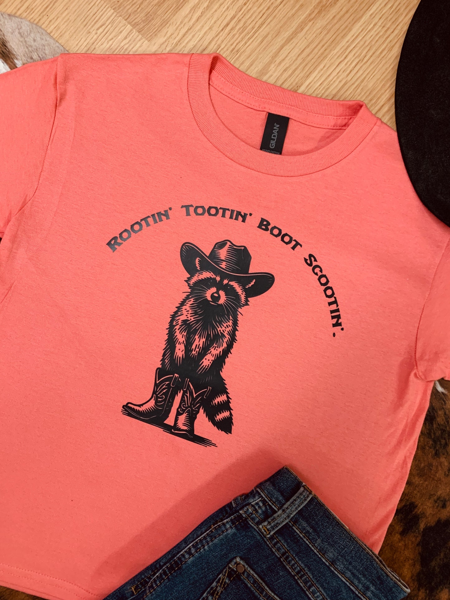 Rootin’ Tootin’ Raccoon Youth Tee-Pink