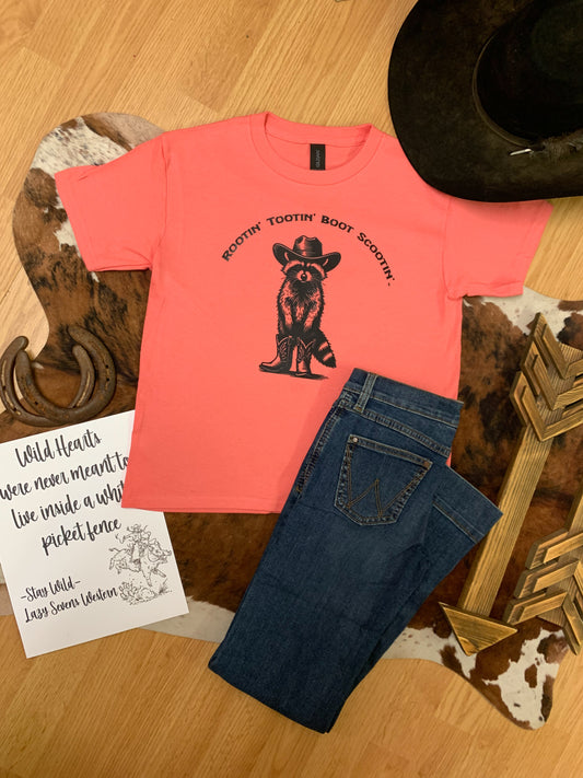 Rootin’ Tootin’ Raccoon Youth Tee-Pink