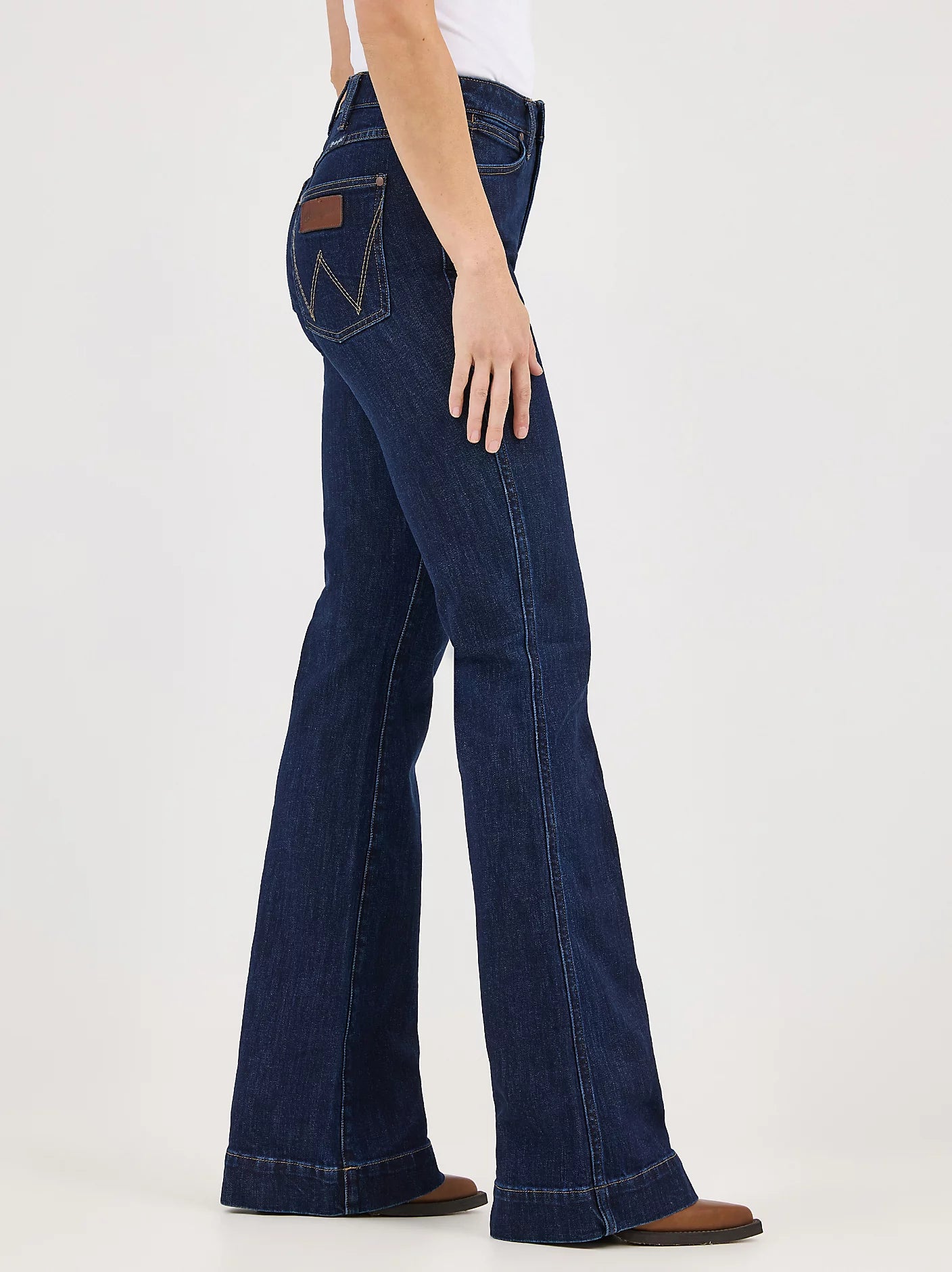 Wrangler Retro Bailey High Rise Trouser Jeans (Vanessa)