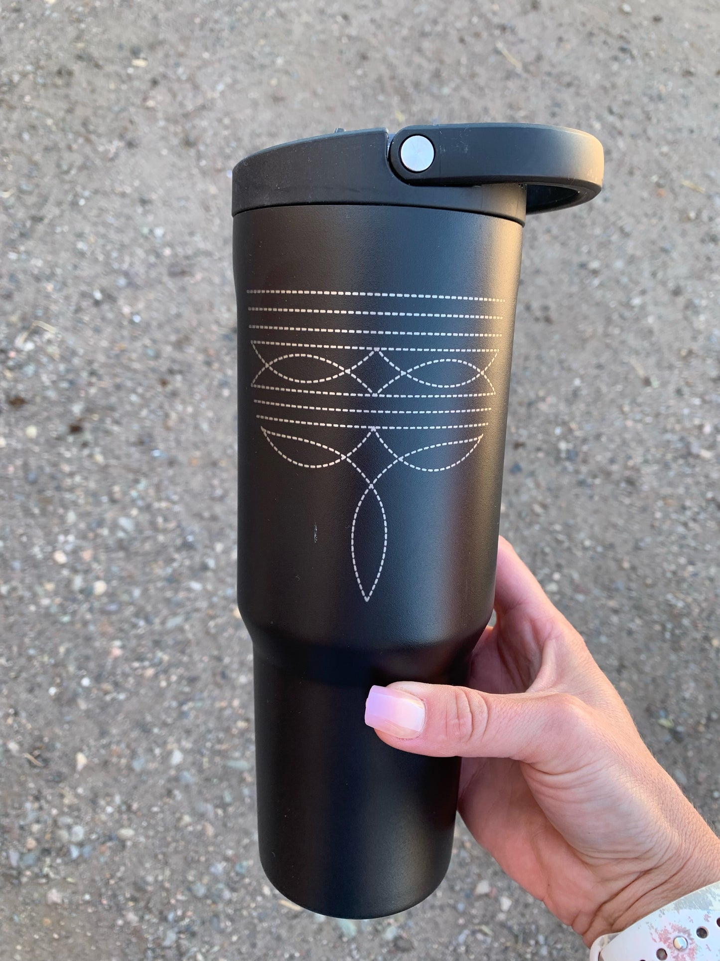 *HydroJug* Sport Laser Engraved Bootstitch Tumbler