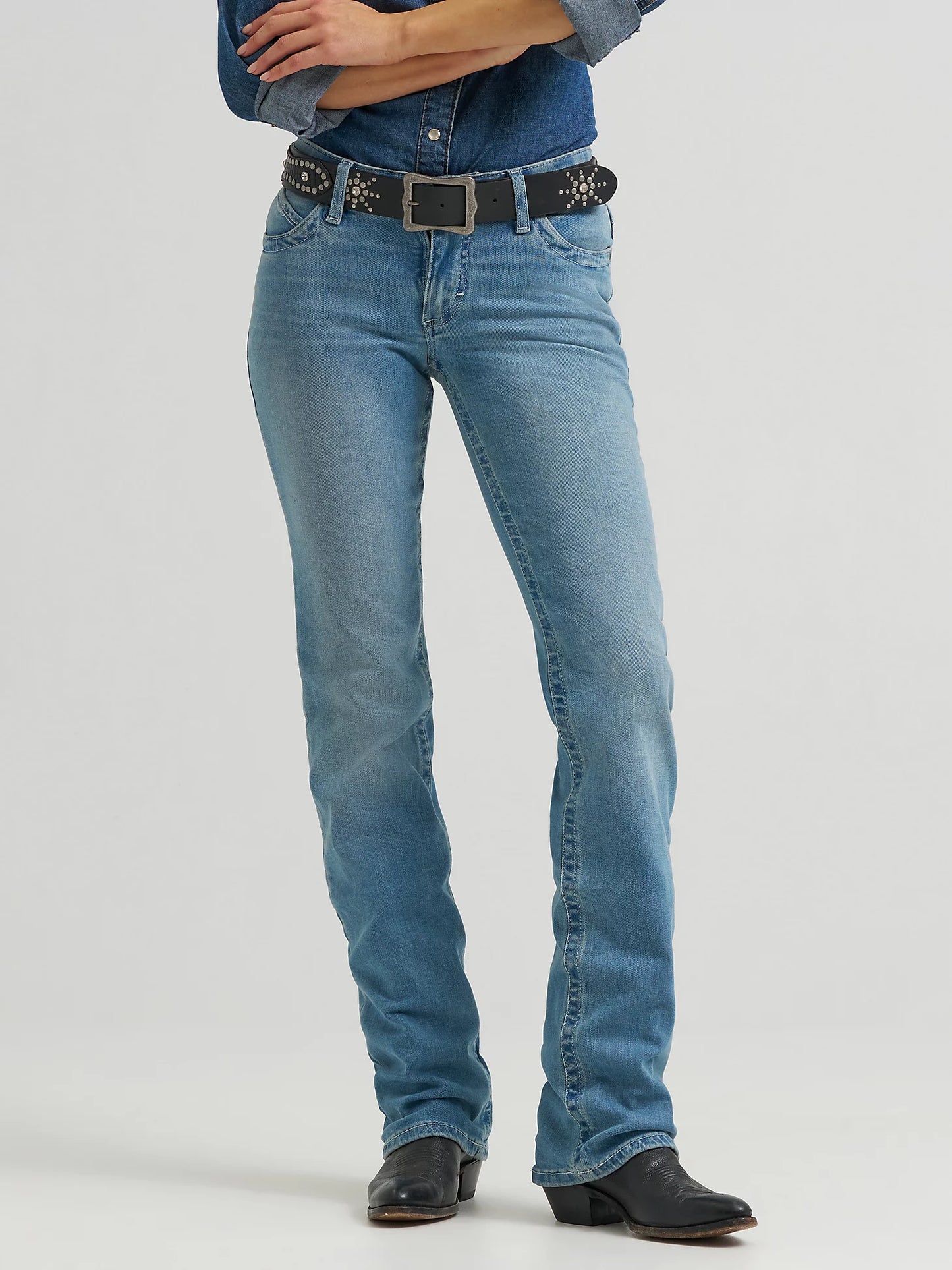 Women’s Light Wash Willow Wrangler Jeans