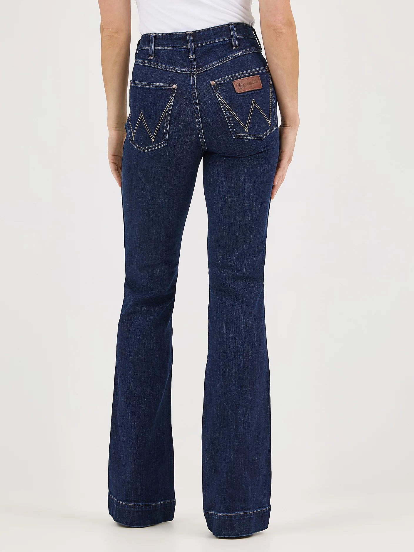 Wrangler Retro Bailey High Rise Trouser Jeans (Vanessa)
